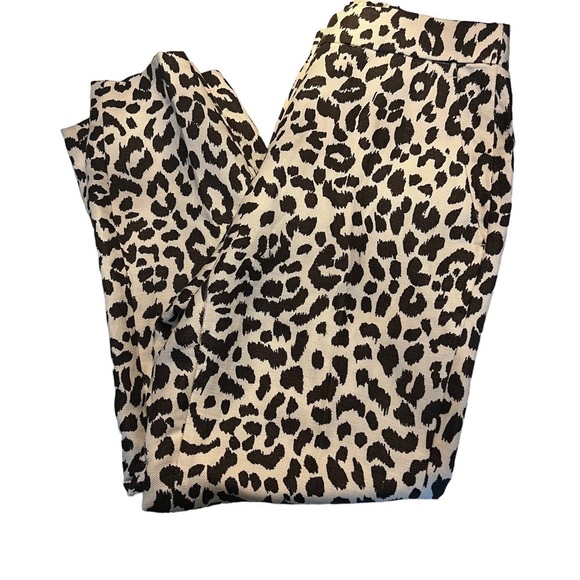 J. CREW Cafe Tapered Linen Capri in Beige/Black Cheetah Print Size 2P—PETITE - Picture 1 of 9